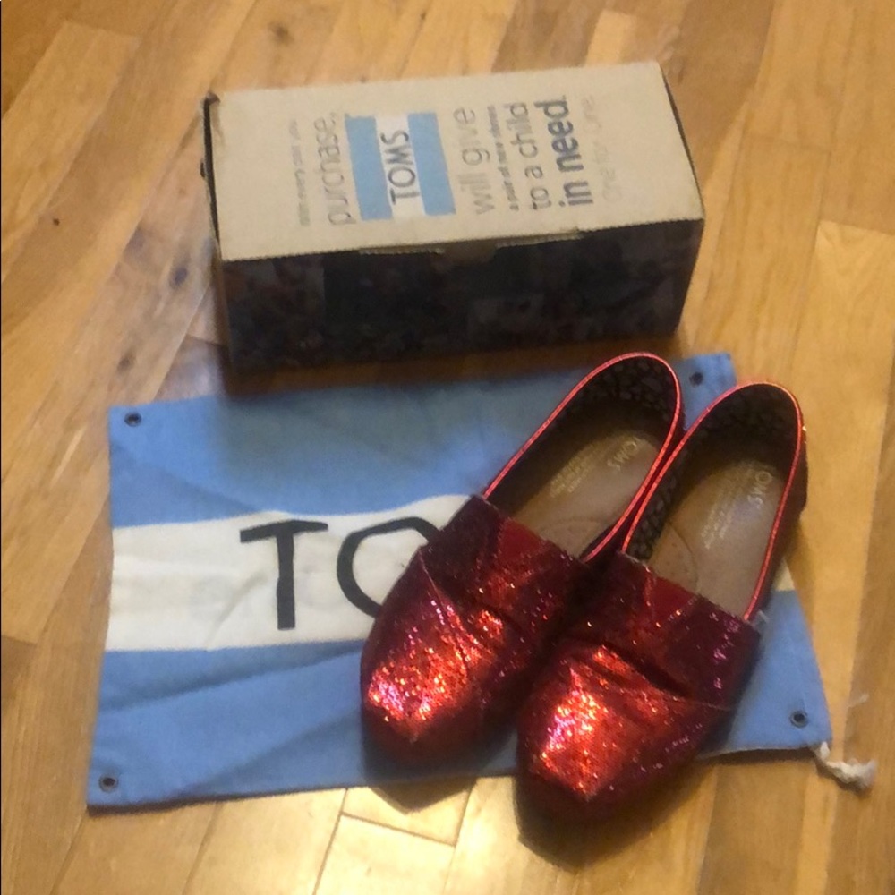 Red Glitter Toms